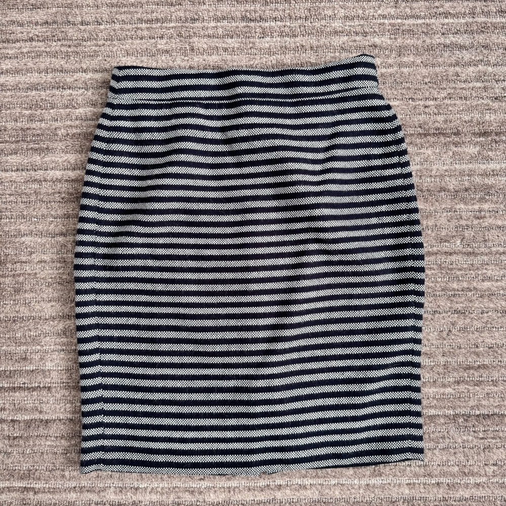J Crew Factory wool blend pencil skirt - size 2